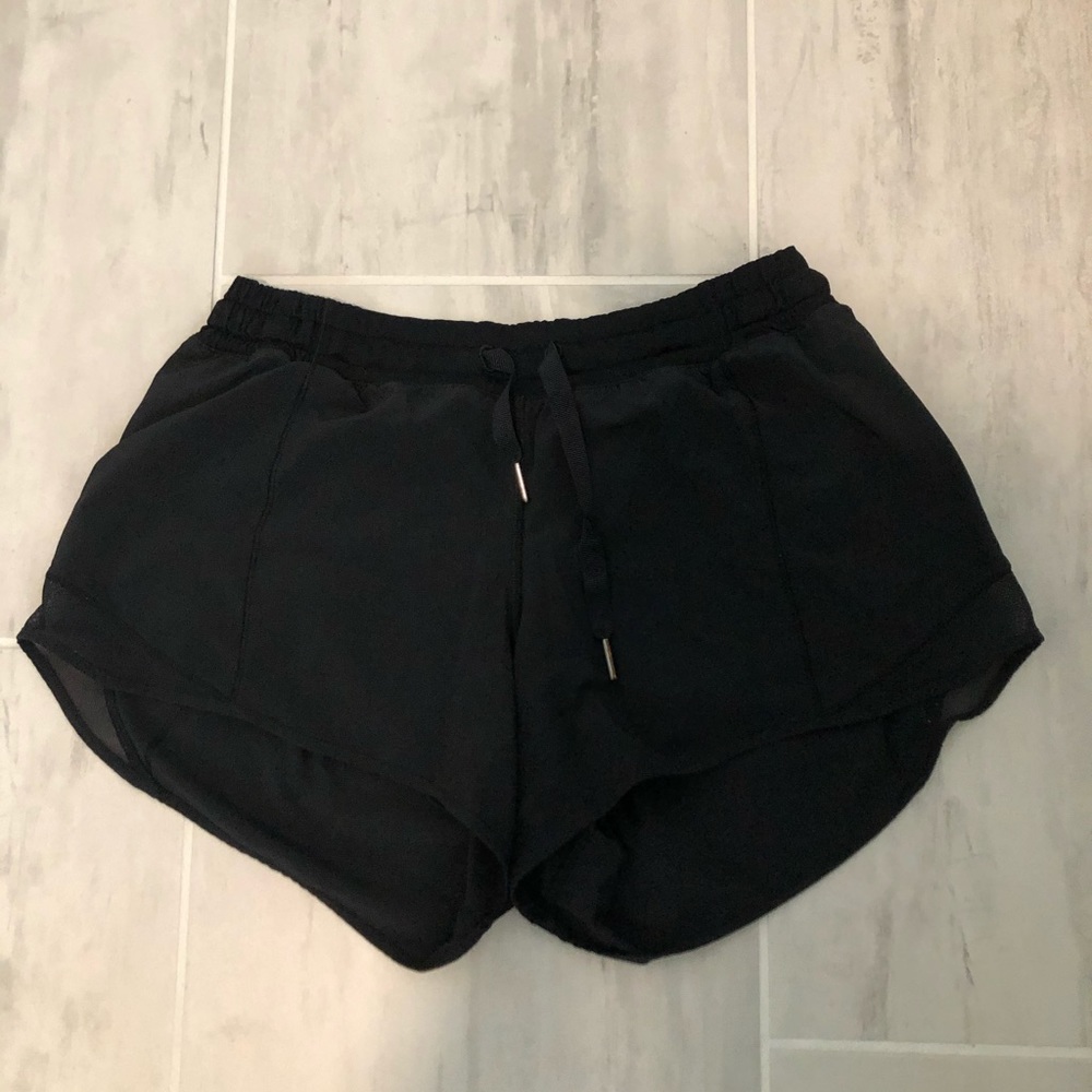 Lulu lemon Hotty Hot Running Shorts 3” Black